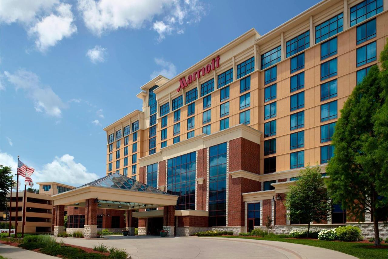 Marriott Bloomington Normal Hotel And Conference Center Eksteriør billede